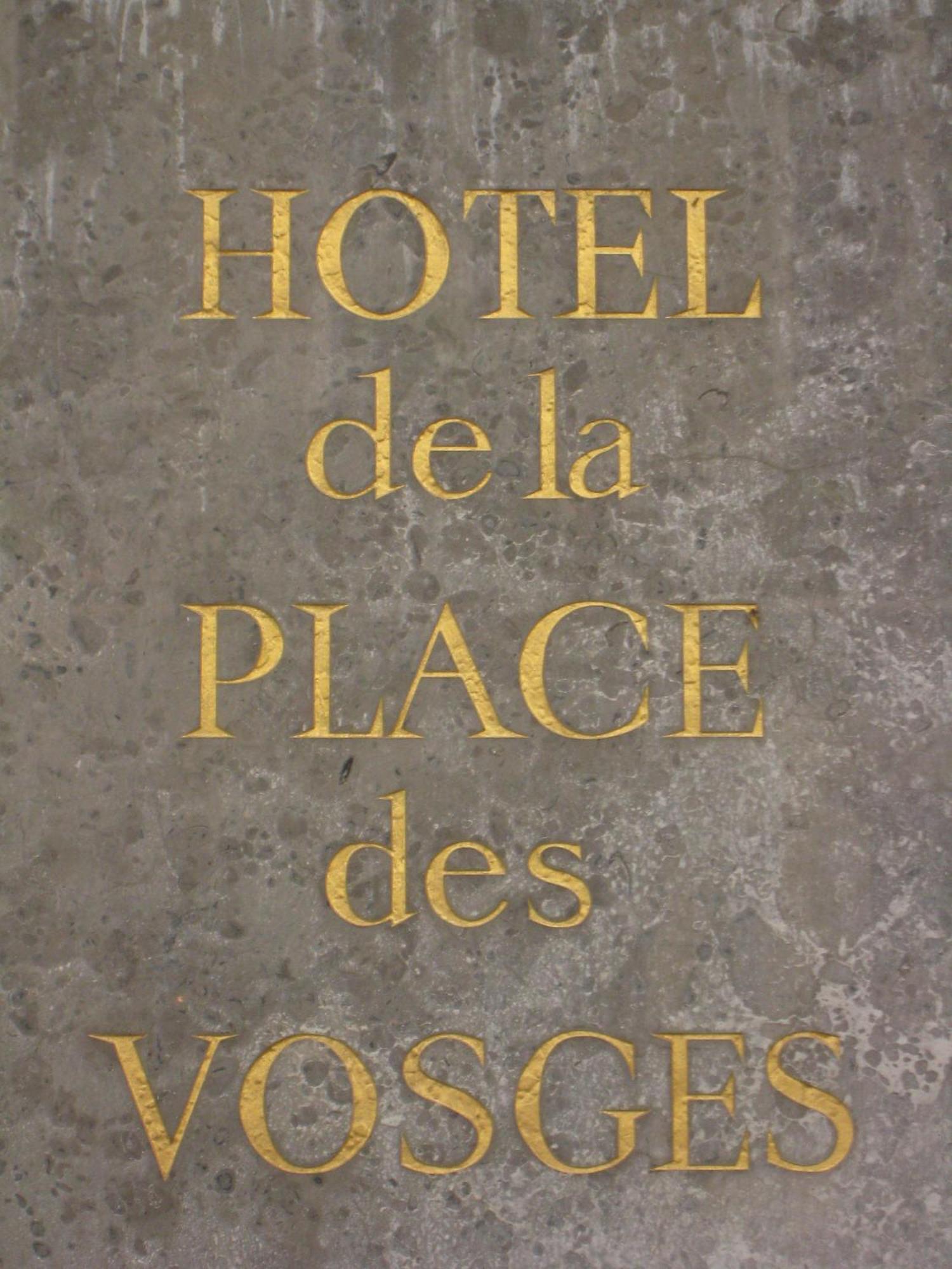 Boutique Hotel De La Place Des Vosges Paris Exterior photo